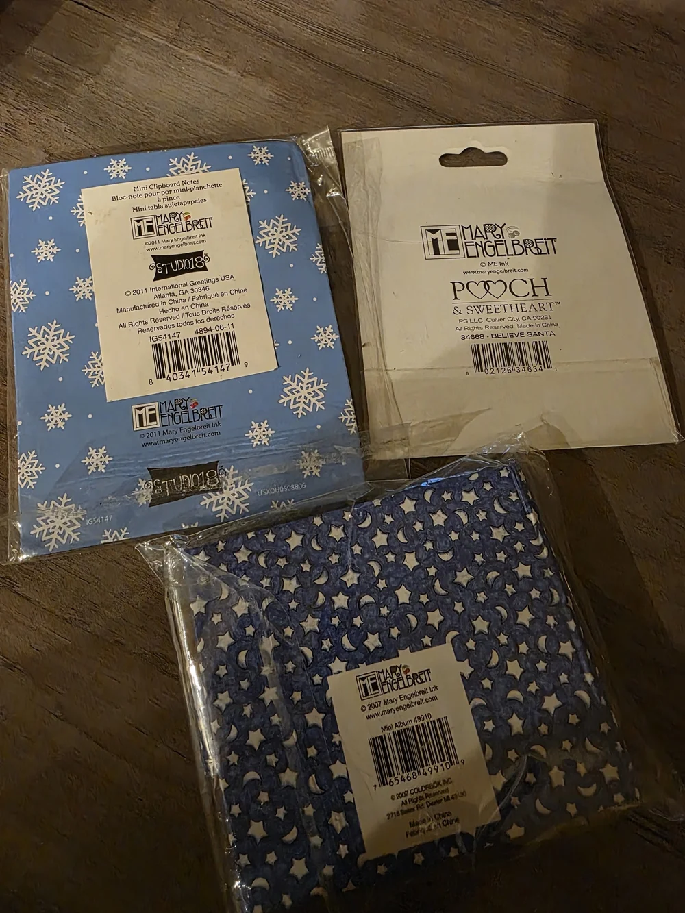 3 Piece Lot Mary Engelbreit 'Believe' Holiday Magnet-Mini Clip Board-Photo Book